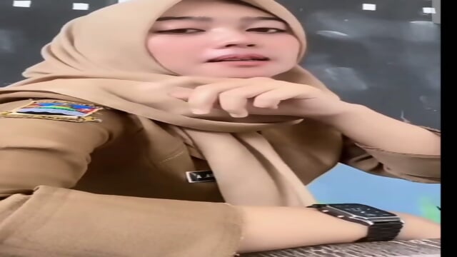 Hijab Viral baru colmek - Video Porno Gratuite HD | Jeux de Rue