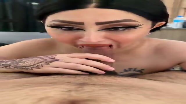 Milkykoky Horny Belowjob Treating As Well - Video Porno Gratuite HD | Jeux de Rue