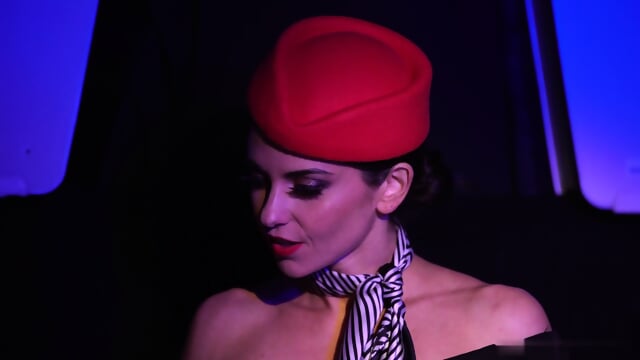 French Airline Providing Enhanced Service - Porno Francais en HD | Jeux de Rue