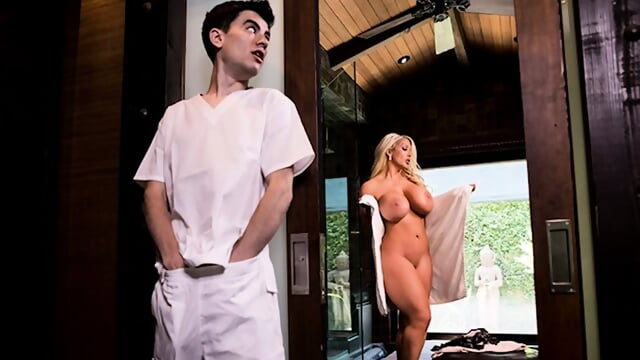 A Demanding Client - Alura Jenson - Vidéo premium HD - MILF | Jeux de Rue